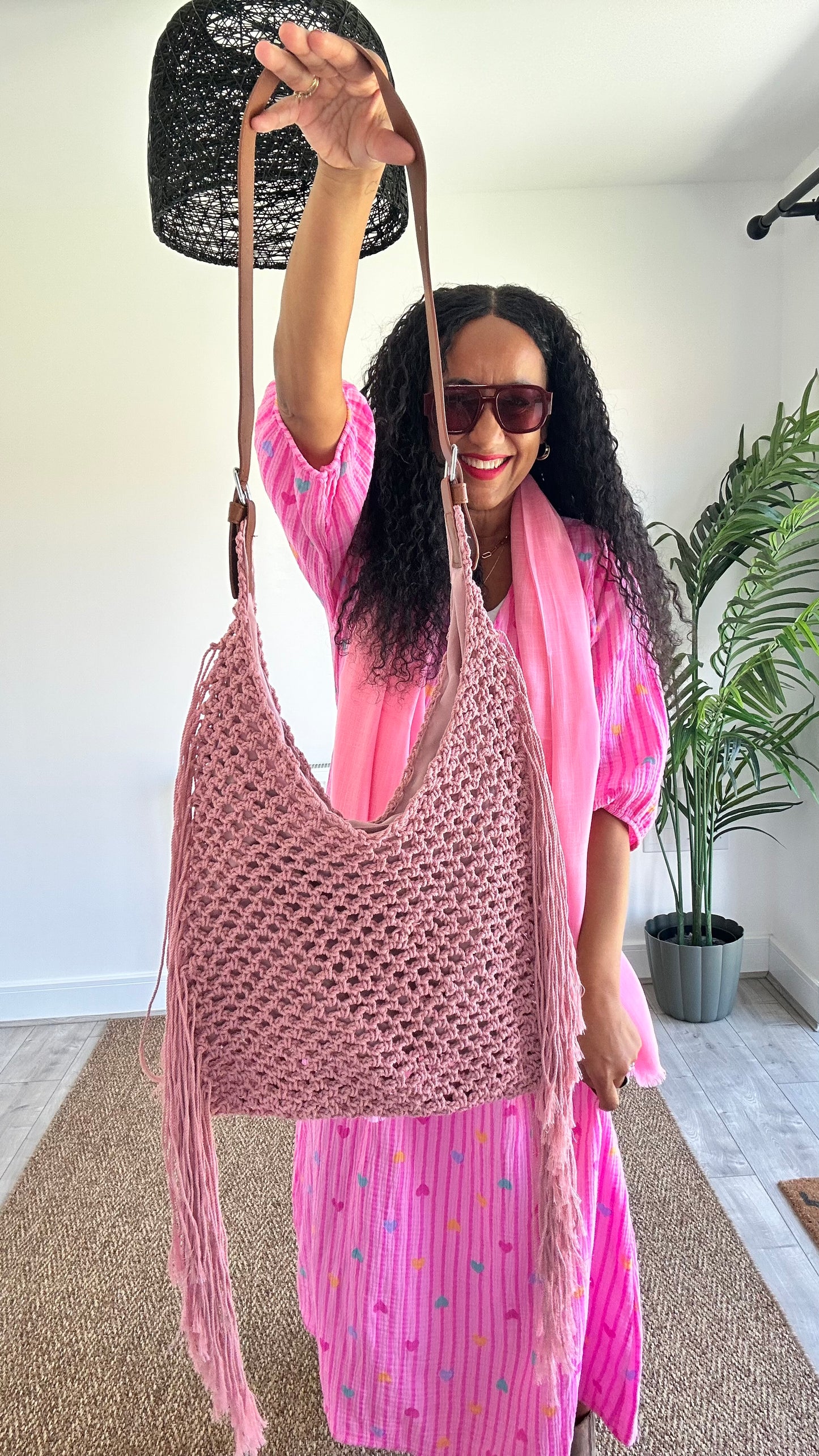 DESSERT FRINGE CROCHET HOBO BAG *BLUSH PINK