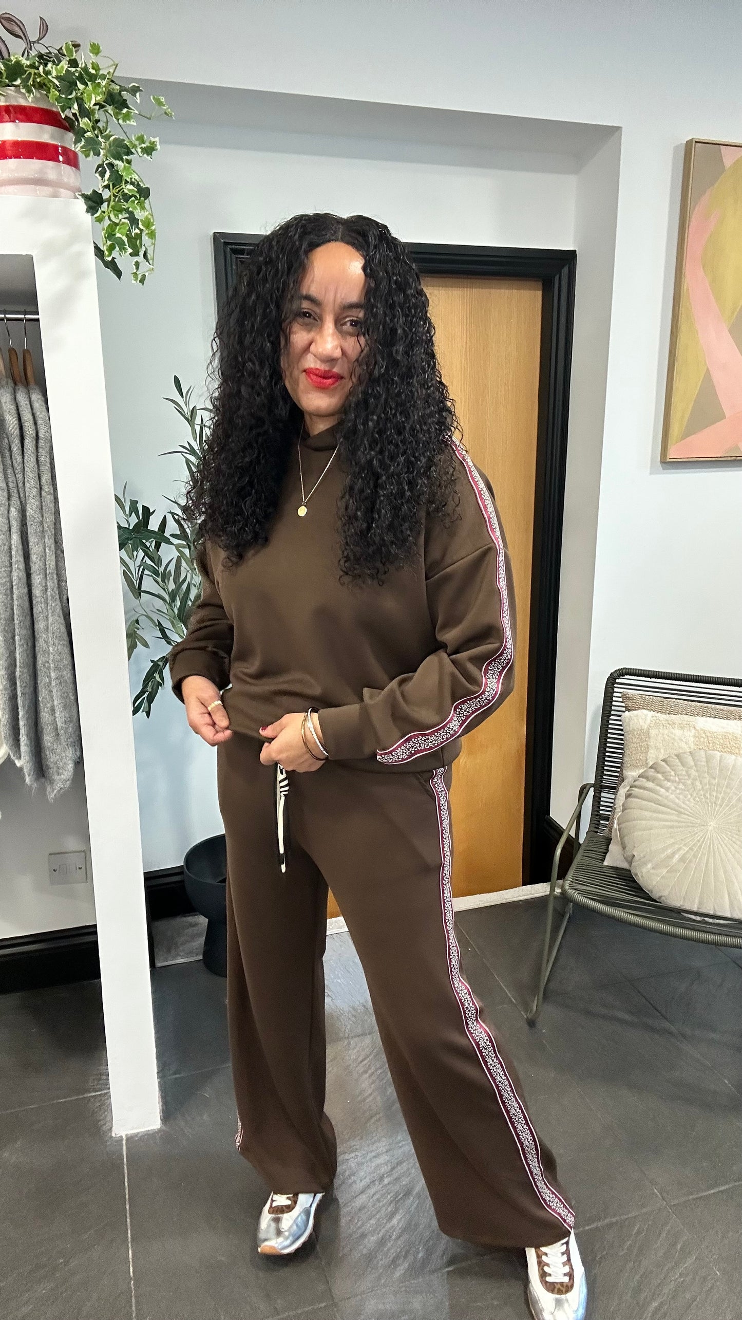 HOLLY HOODED TRACKSUIT SET DEEP BROWN  *New