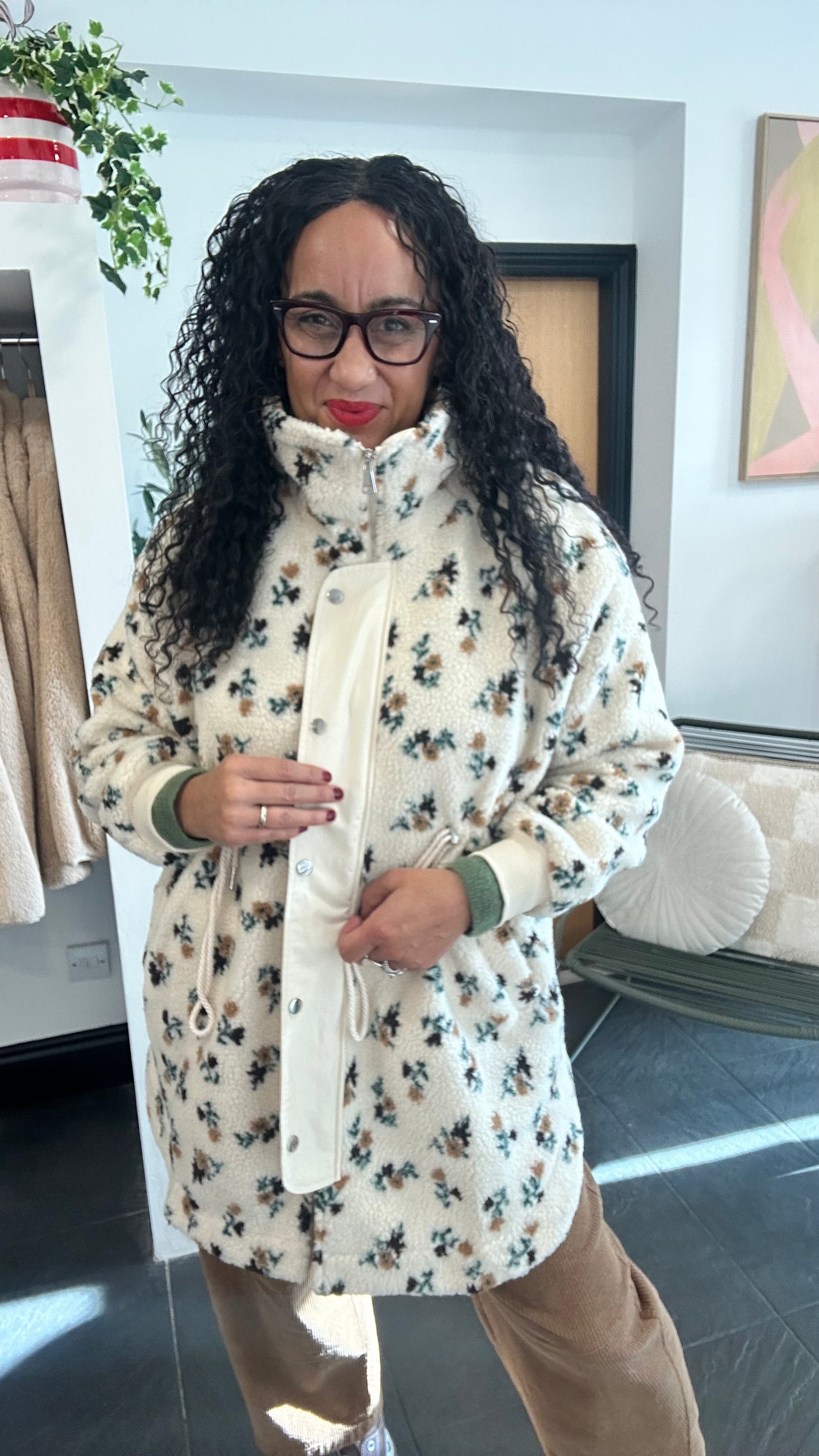 KENDAL TEDDY PARKA FLORAL & CREAM *New