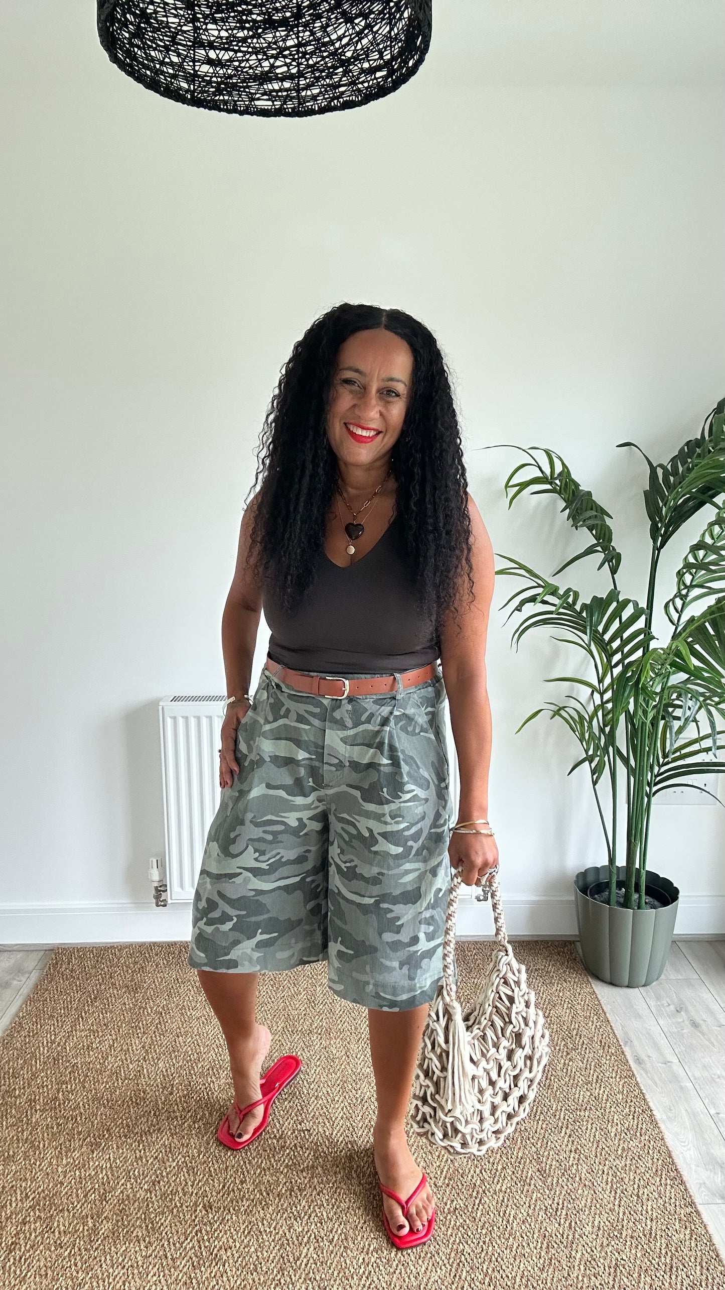 CAMO JORT SHORTS KHAKI *New