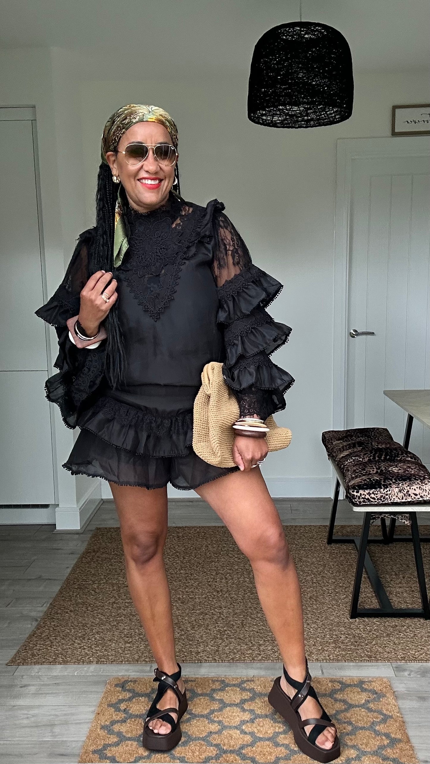 IBIZA LACE TOP & SHORT COORD BLACK *New