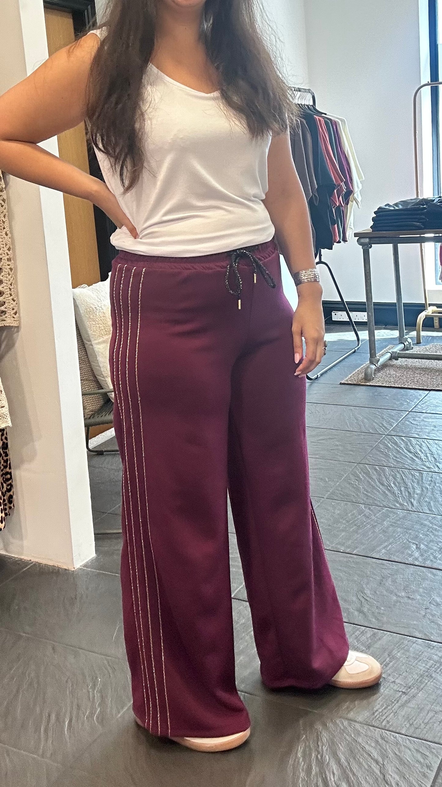 WIDE LEG JOGGERS GOLD TRIM MULBERRY *New