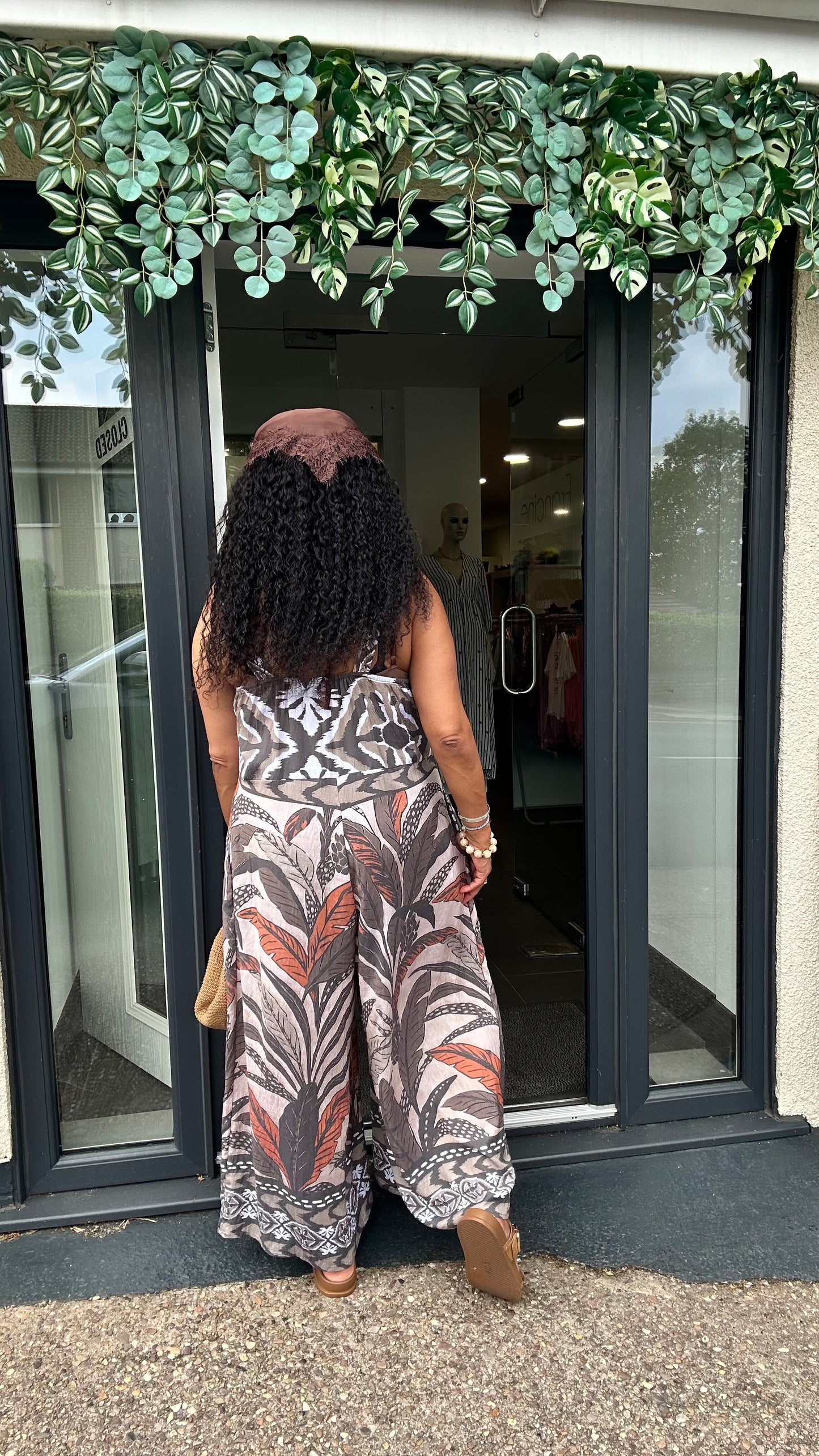 TROPICAL PRINT WIDE LEG JUMPSUIT *New