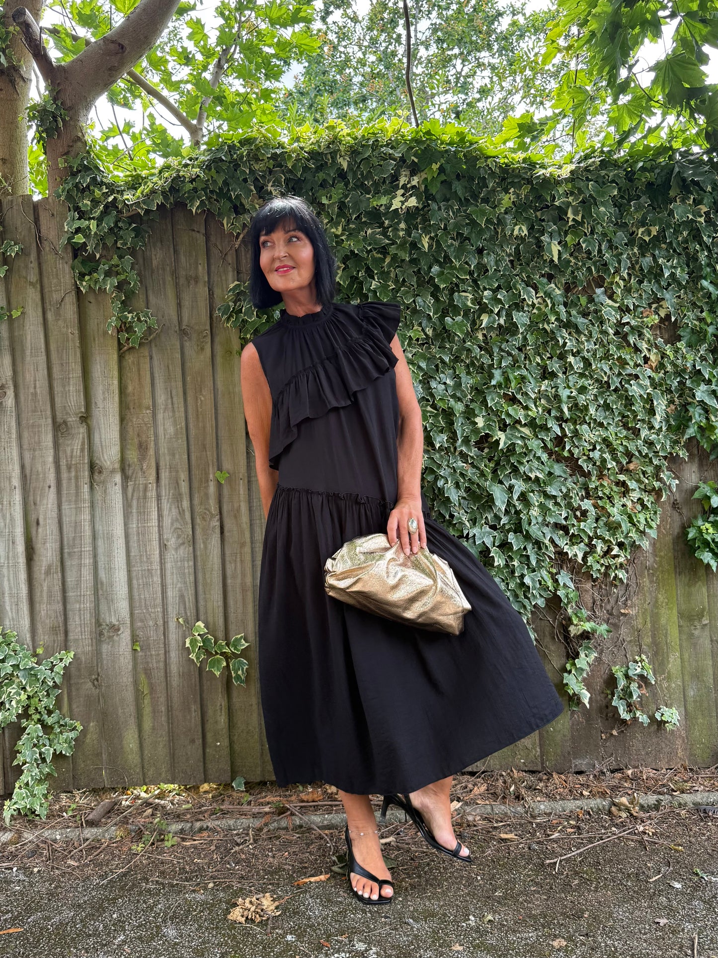 FLOWETRY FRILL MAXI DRESS BLACK *New