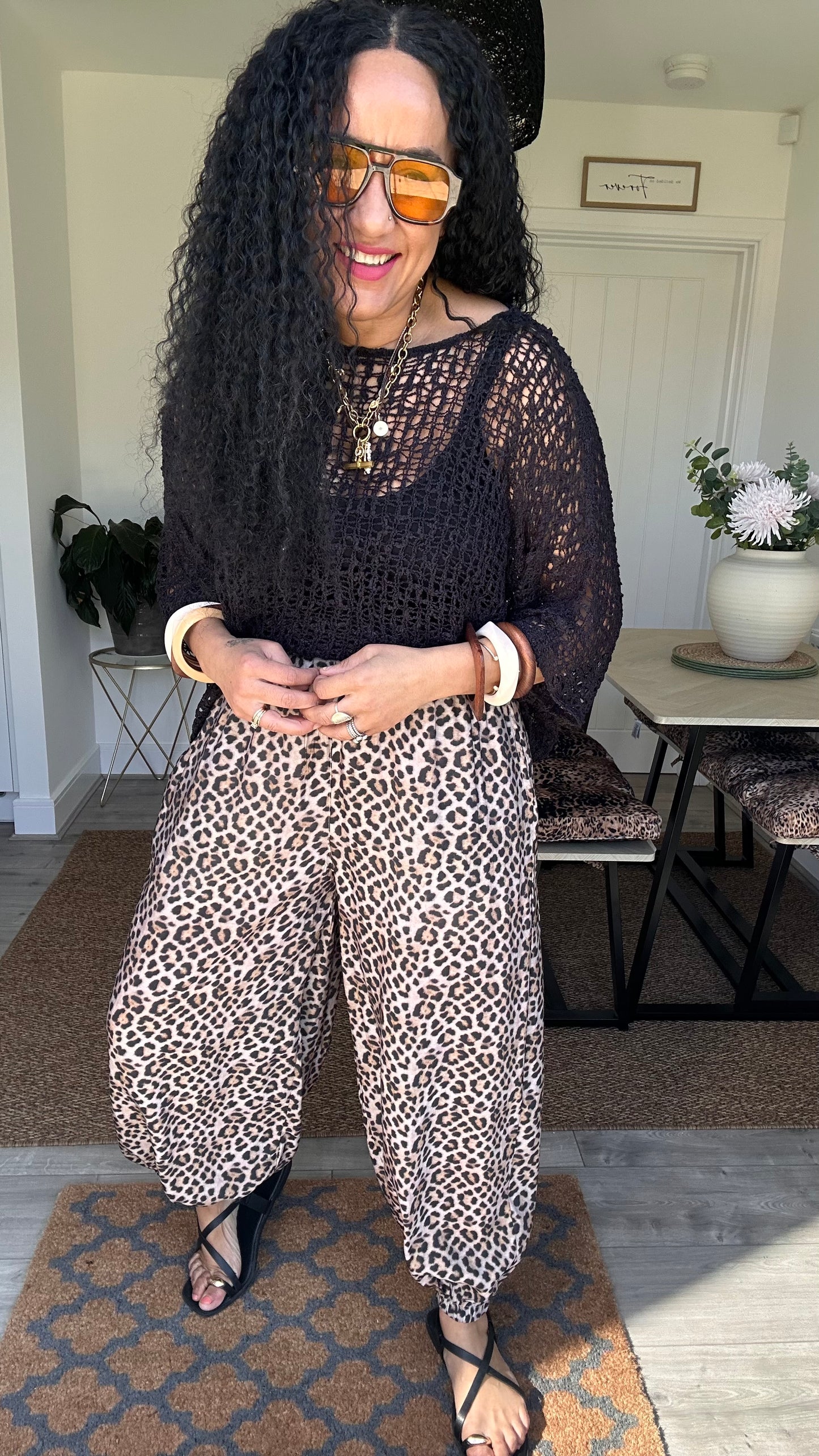 GLYN CROCHET TOP BLACK *New