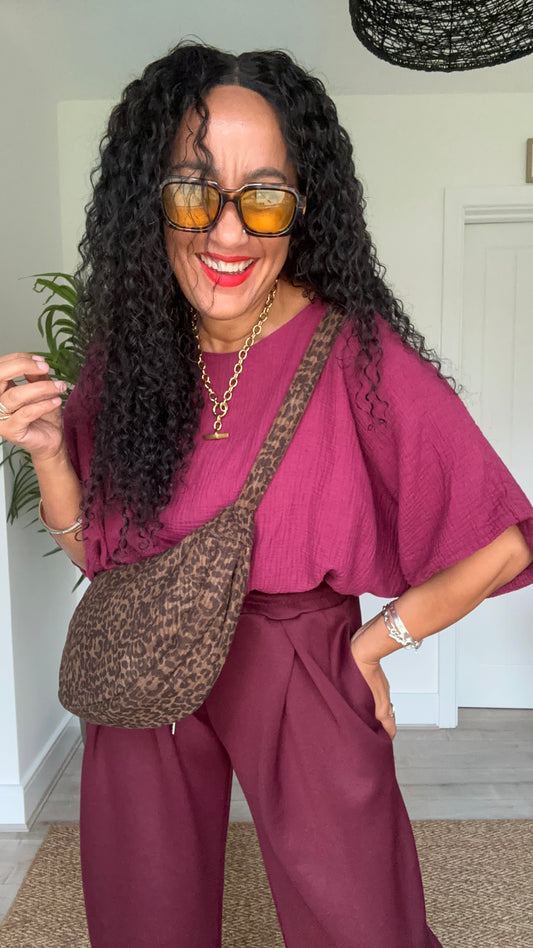 OJAY BUBBLE HEM CHEESECLOTH TOP MULBERRY BUY 1, GET 1 HALF PRICE 💗 CODE OJAY50