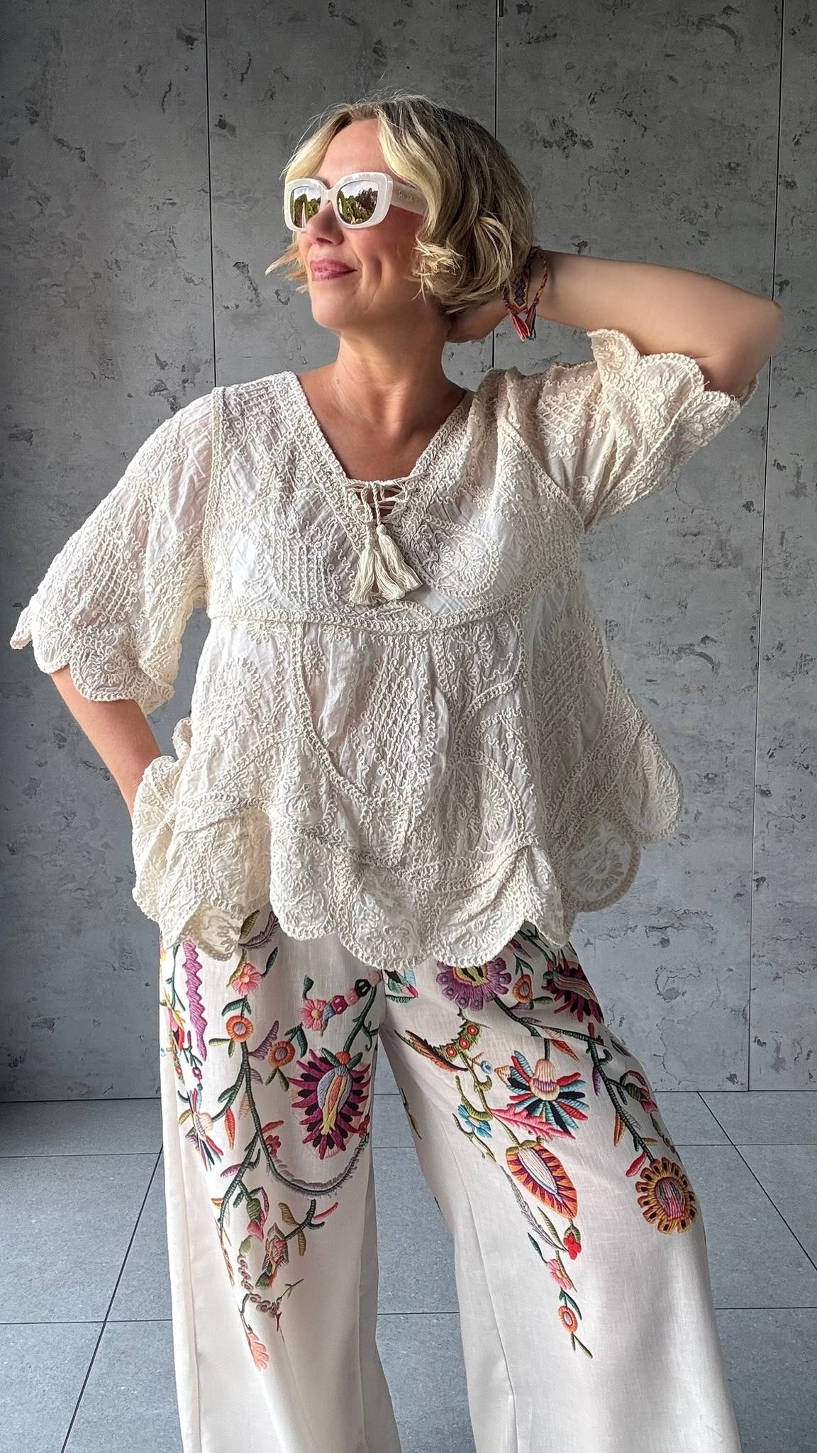 CHEVELLE BOHEMIAN EMBROIDERED TOP IVORY *New