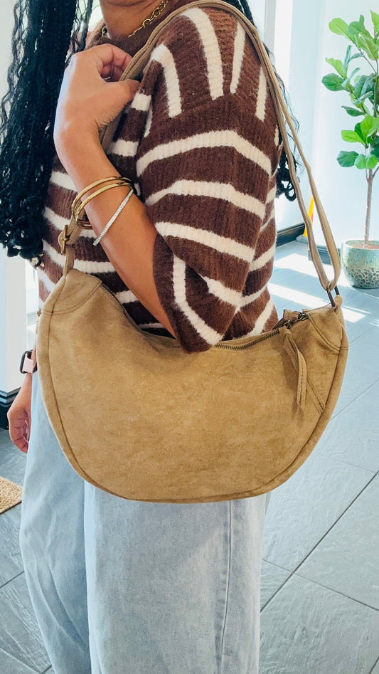VELVET HALF MOON CROSS BODY BAG BEIGE *New