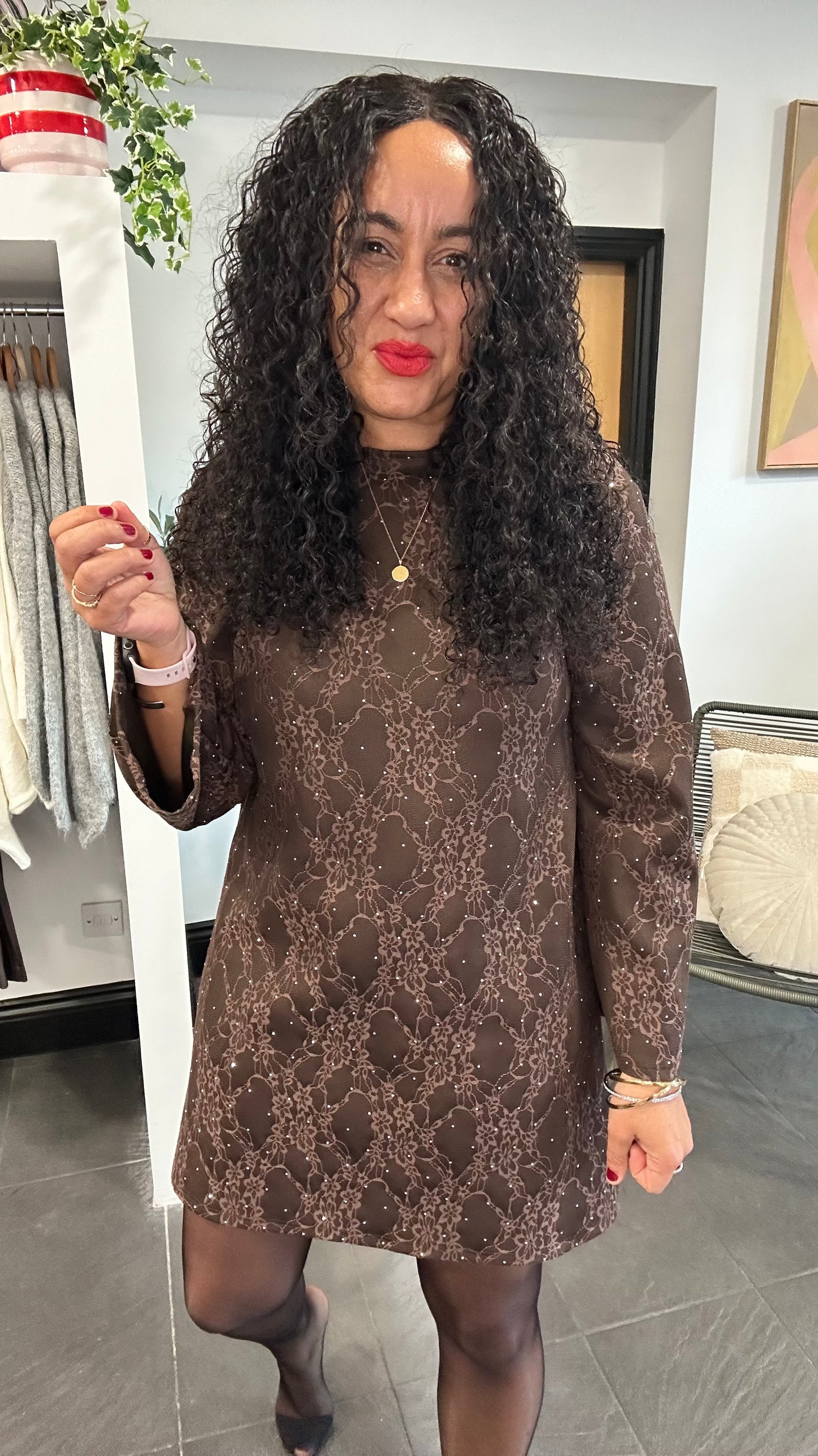 TERESA STUD DETAIL JACQUARD BOW BACK DRESS WARM BROWN  *NEW