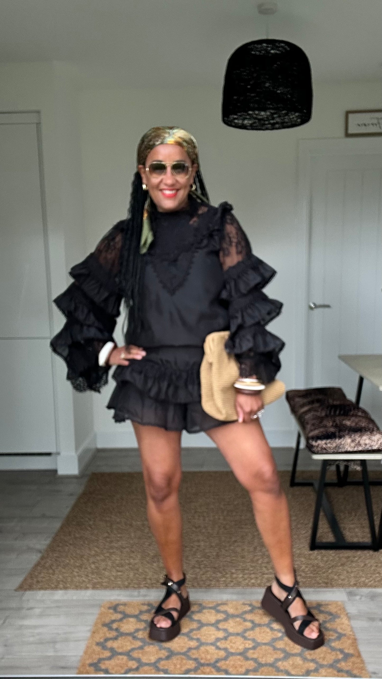 IBIZA LACE TOP & SHORT COORD BLACK *New