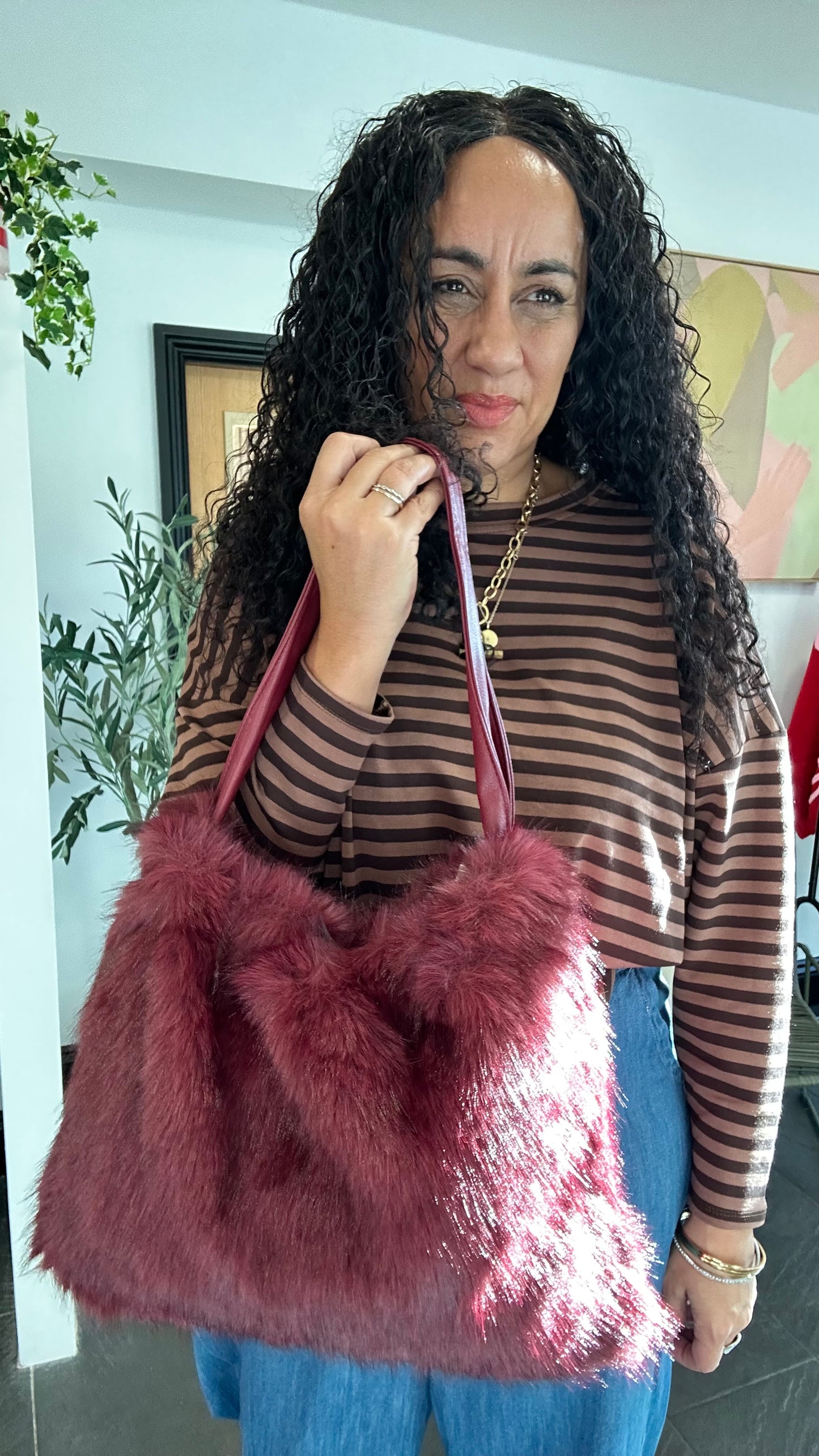 FAUX FURR BAG BURGUNDY WINE RED *New