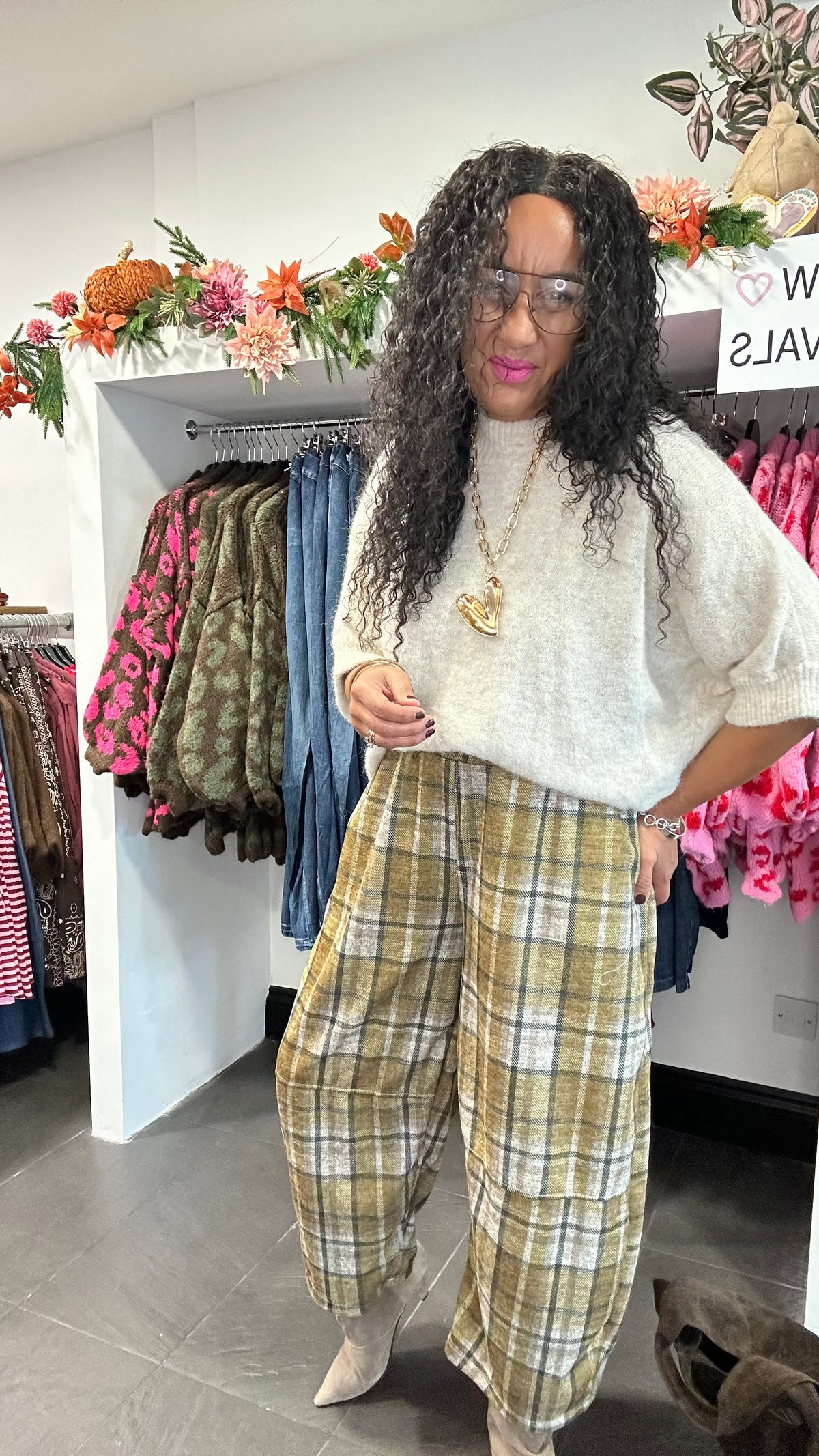COSIMA PLAID TROUSERS OLIVE *New