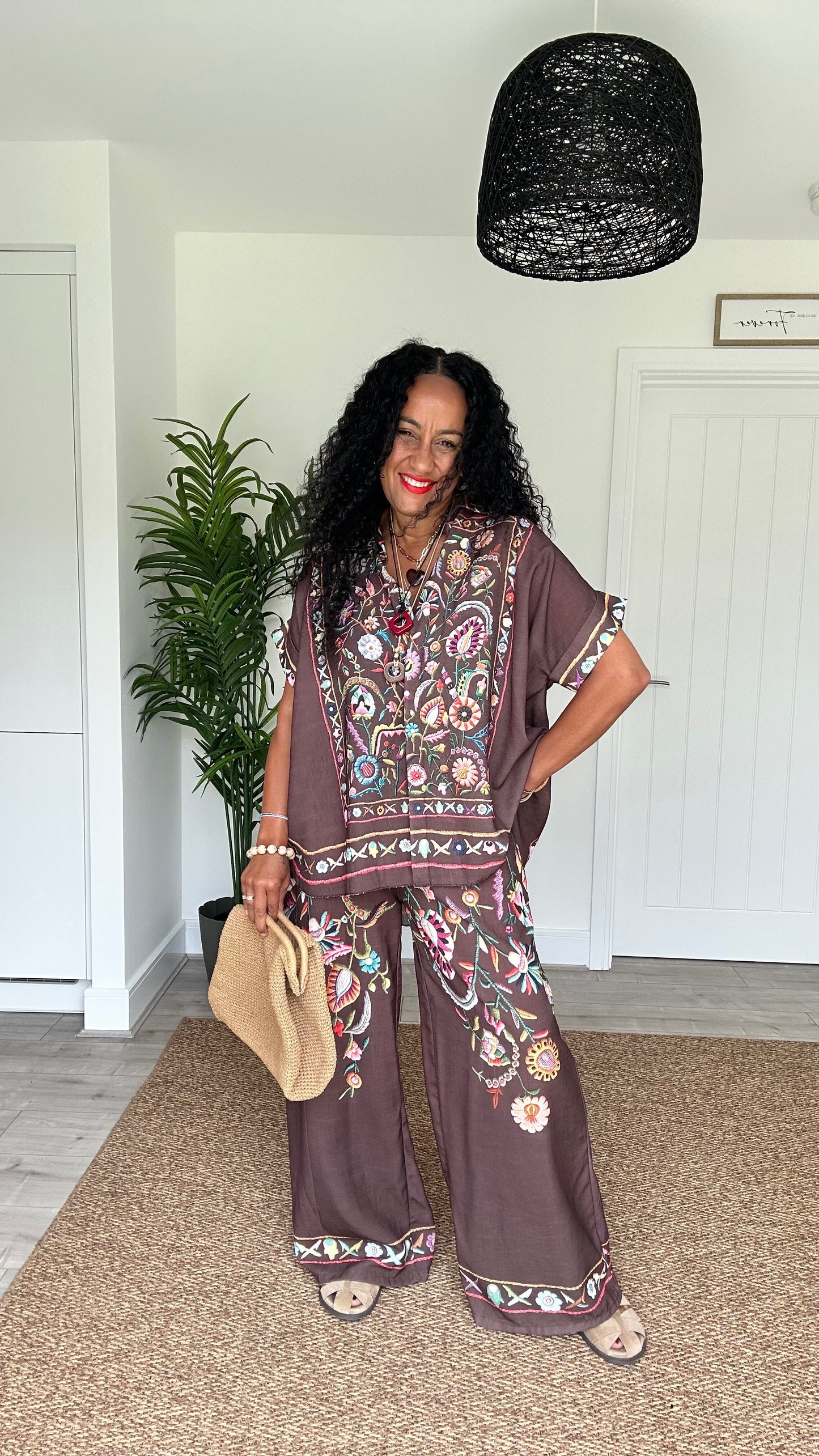 CLEO EMBROIDERED BOHO SHIRT BROWN *New