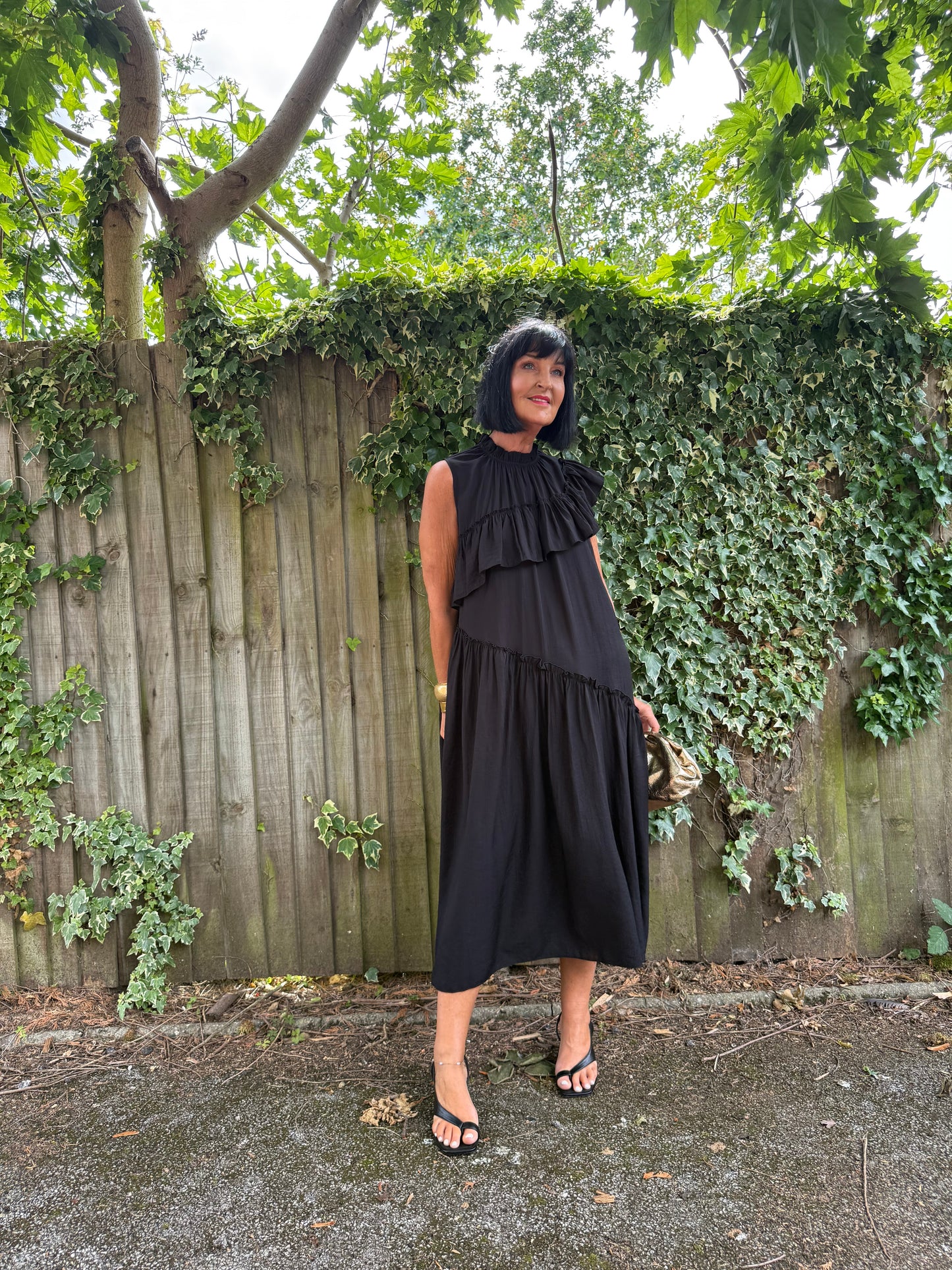 FLOWETRY FRILL MAXI DRESS BLACK *New