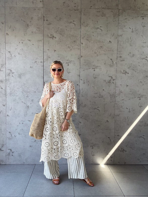 CLEO CROCHET SHORT SLEEVED DRESS IVORY *New