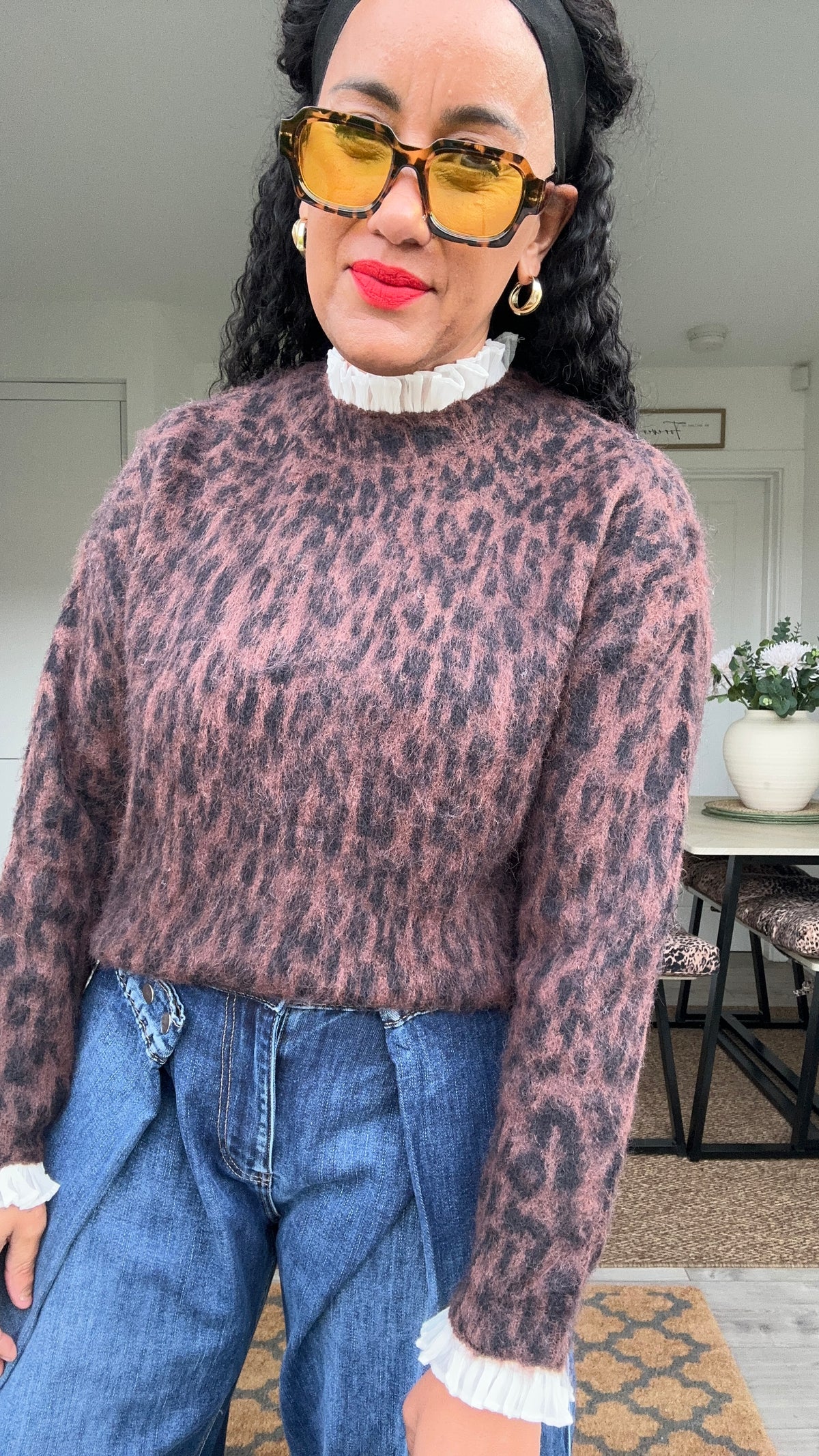 DREW LEOPARD KNIT WITH WHITE FRILL DETAIL *New