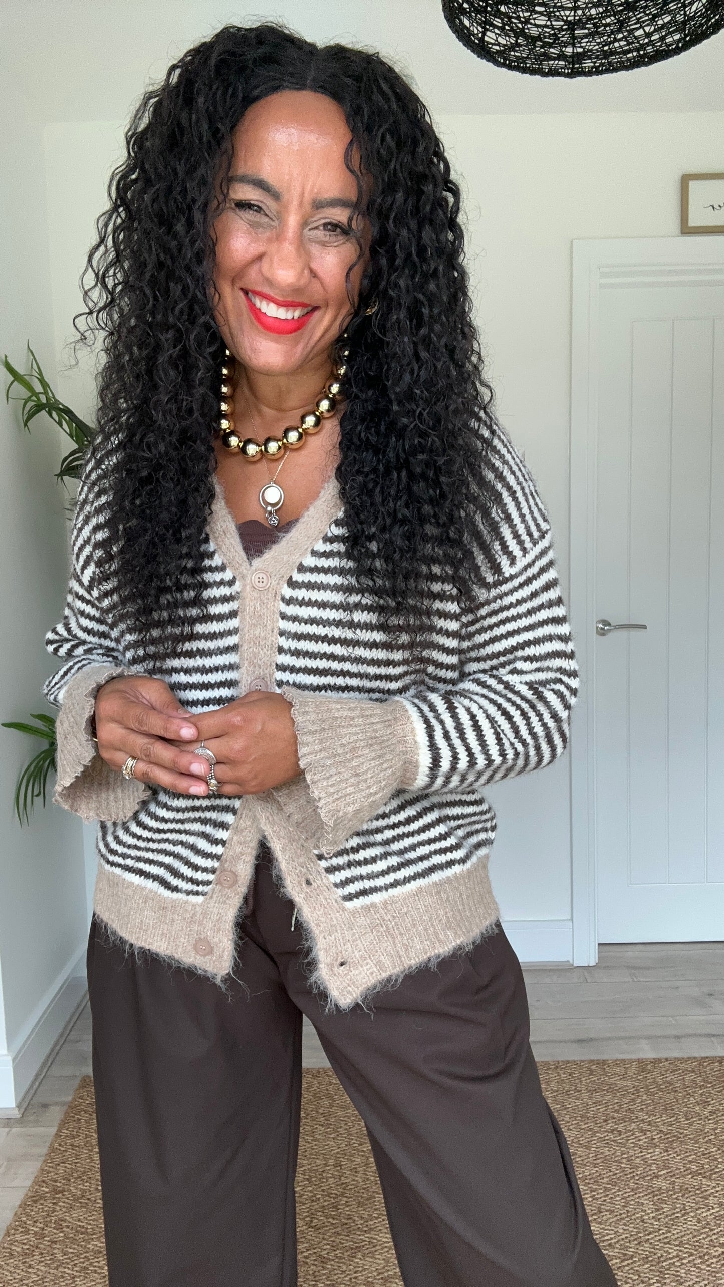 ALEXA STRIPE CARDIGAN BEIGE *New