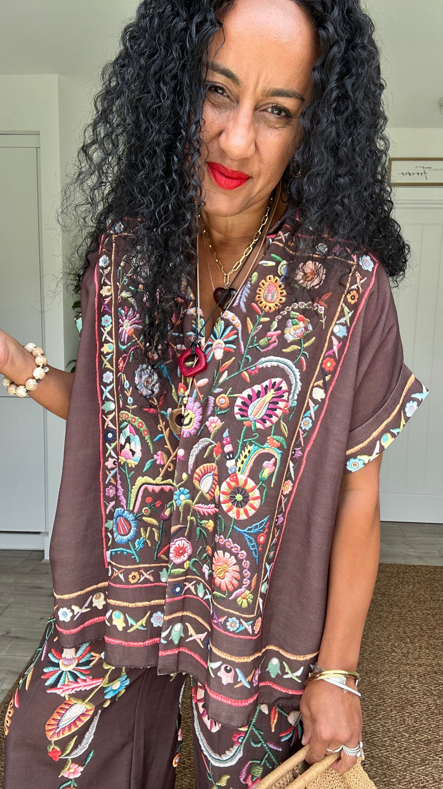 CLEO EMBROIDERED BOHO SHIRT BROWN *New