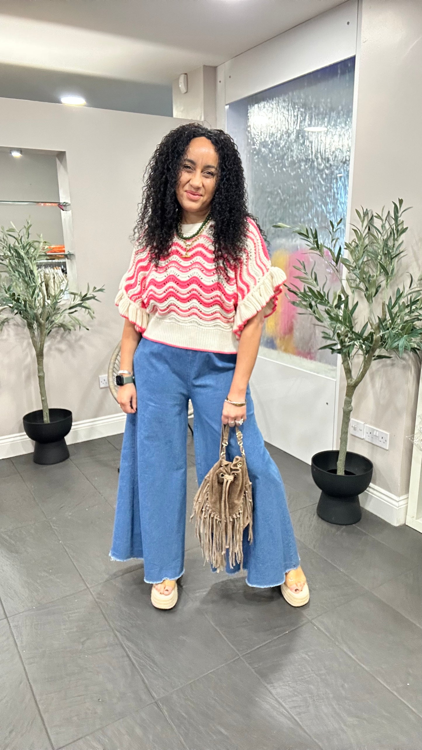 SALE WAVERTREE FRILL SLEEVE CROCHET KNITWEAR CORAL