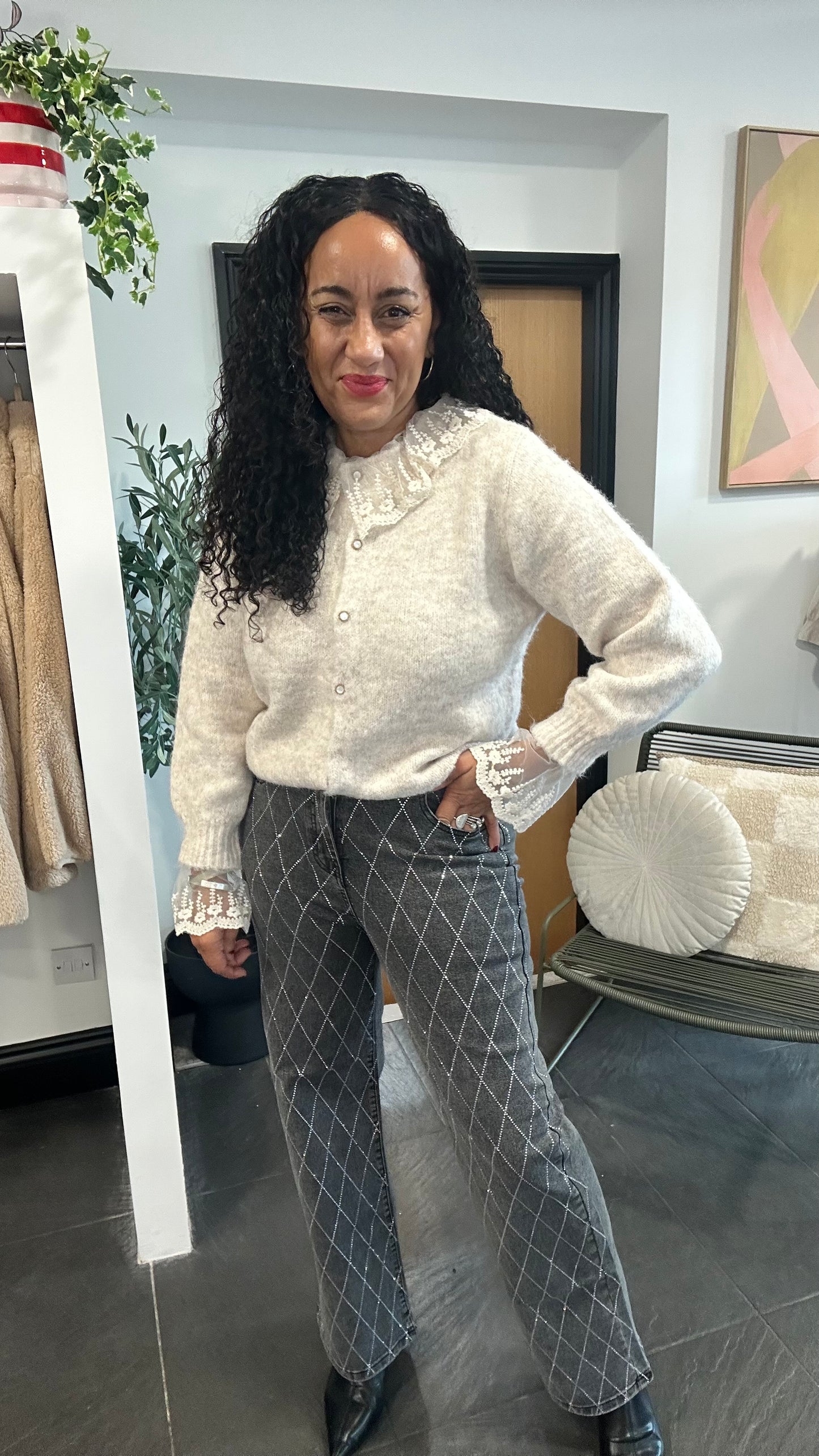 WINDERMERE LACE COLLAR KNIT CARDIGAN OAT *New