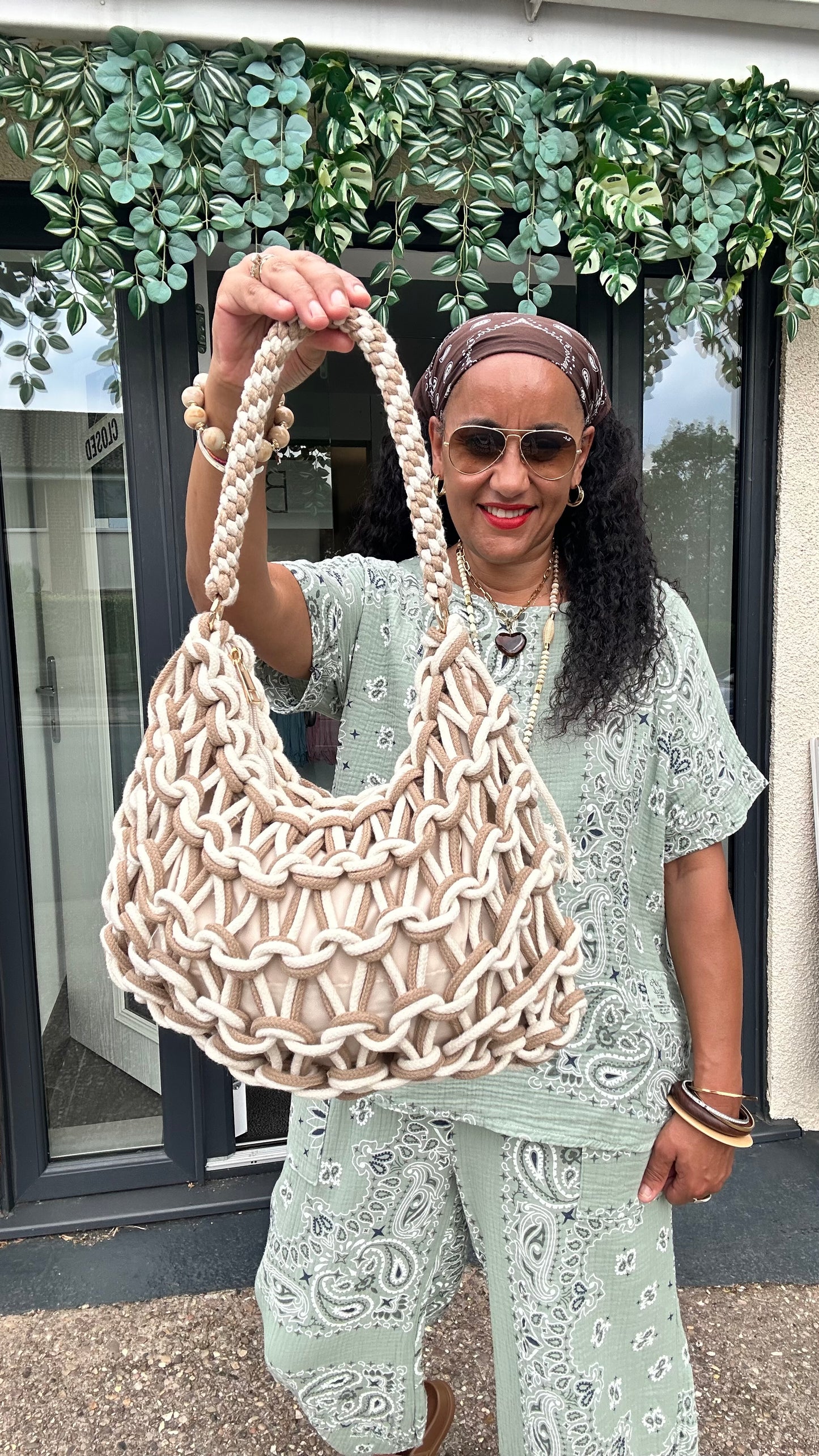 KNOTTED ROPE SHOULDER BAG CREAM & BEIGE *New