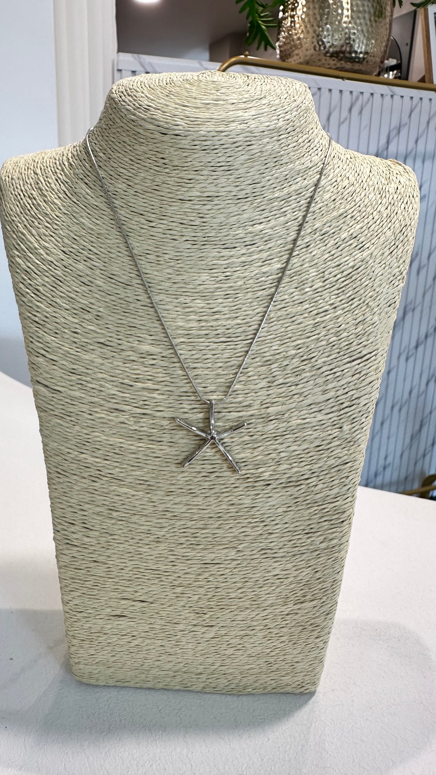 SALE SIENNA STAR FISH CHAIN NECKLACE SILVER