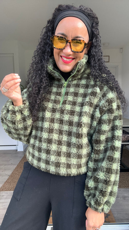 YASMIN CHECKERBOARD FLEECE GREEN & BROWN *New