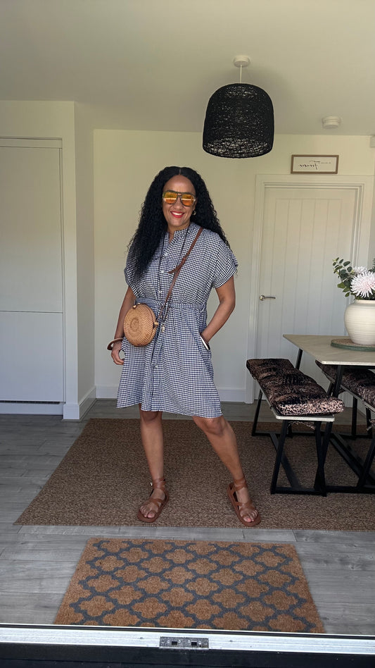 AVA EVERYDAY GINGHAM SHIRT DRESS NAVY *New