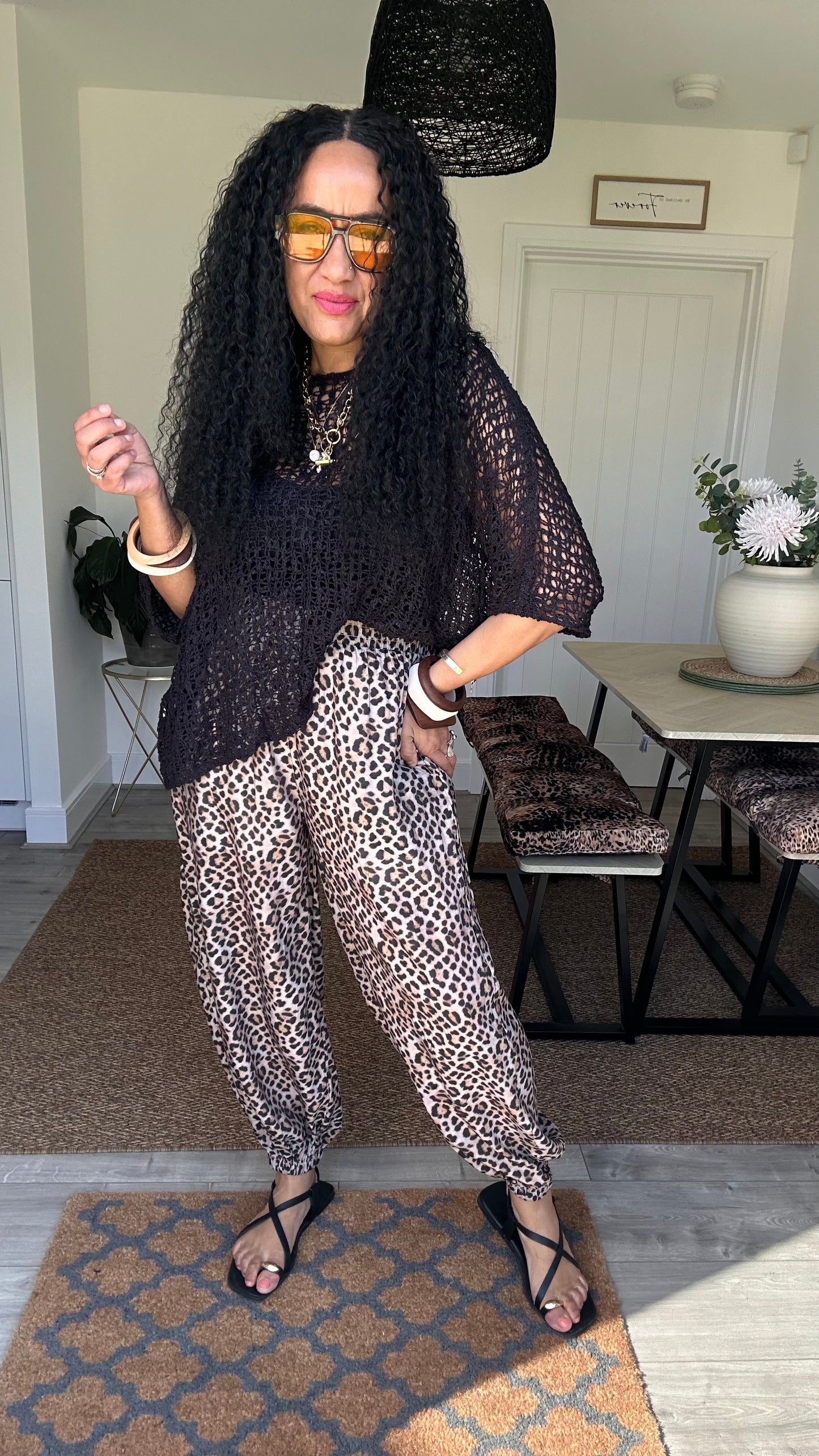 GLYN CROCHET TOP BLACK *New