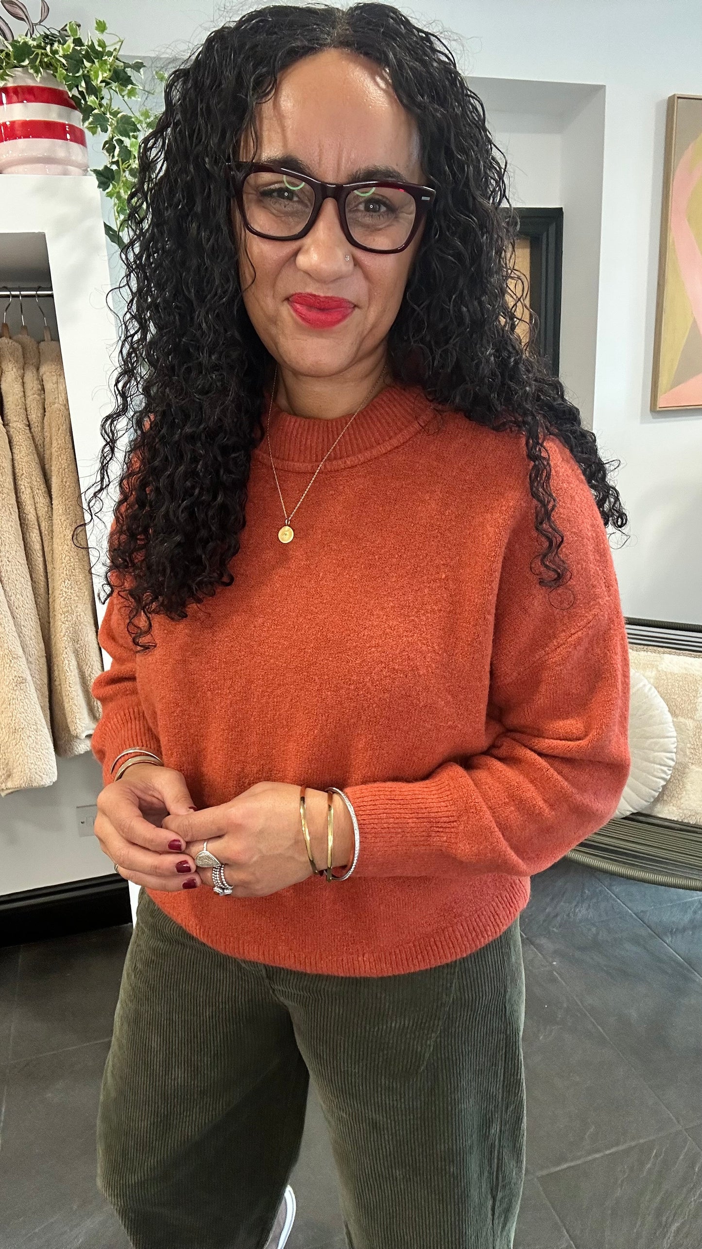 KESWICK ROUND NECK JUMPER RUST *New