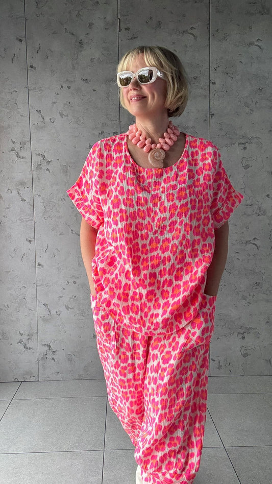 FRUITELLA LUXE LEOPARD T SHIRT NEON PINK LEOPARD *New