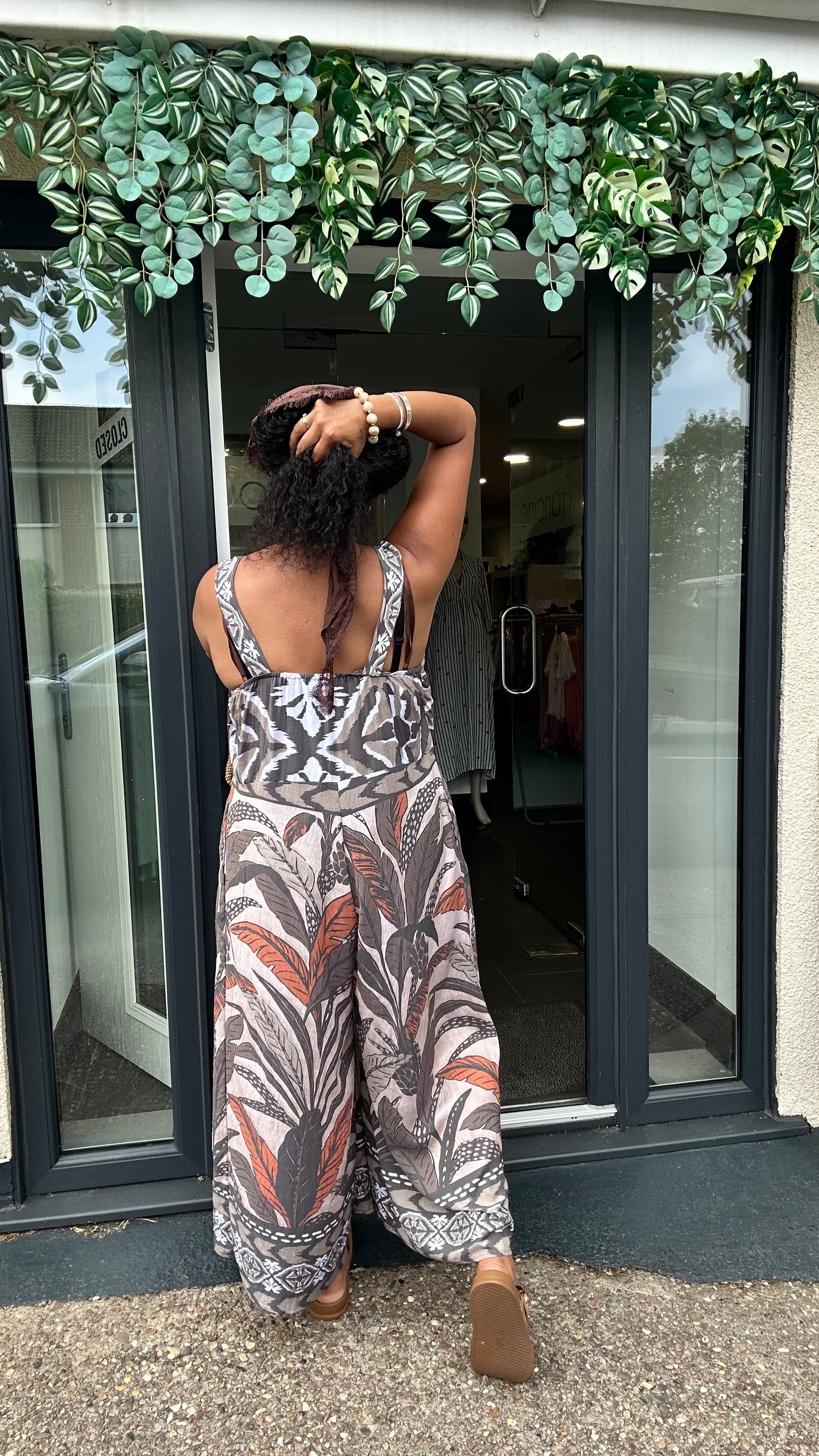 TROPICAL PRINT WIDE LEG JUMPSUIT *New