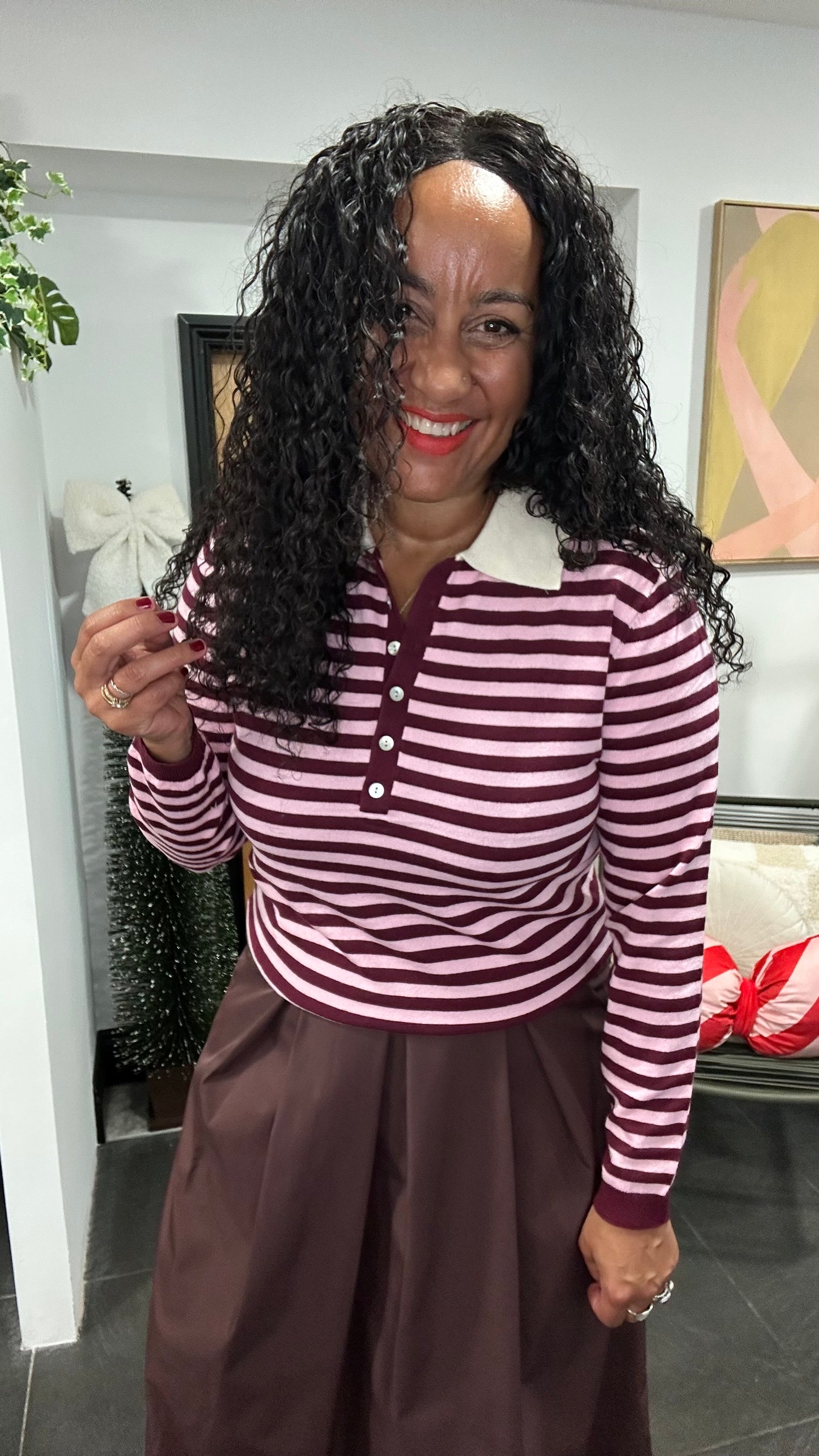 BUTTON NECK COLLARED TOP BURGUNDY & PINK *New