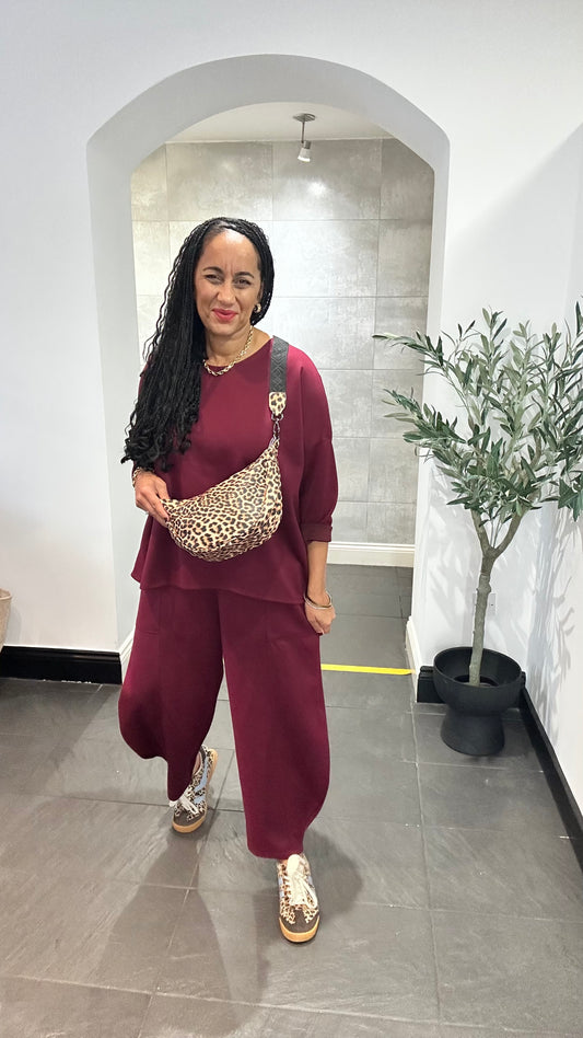 DEBORAH POCKET BARELL LEG JOGGERS / TROUSERS BURGUNDY *New