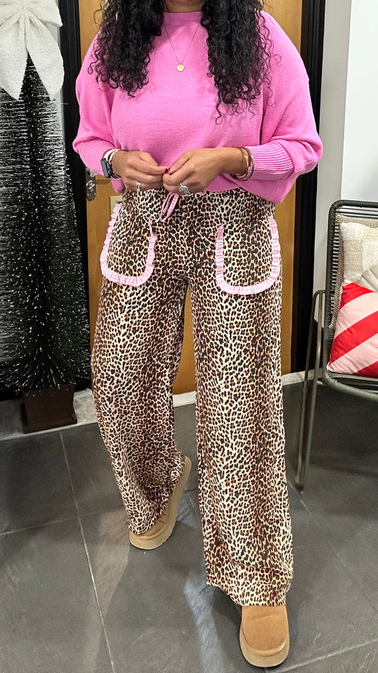 DAISY LEOPARD PRINT WIDE LEG TROUSERS WITH PINK CONTRAST *New